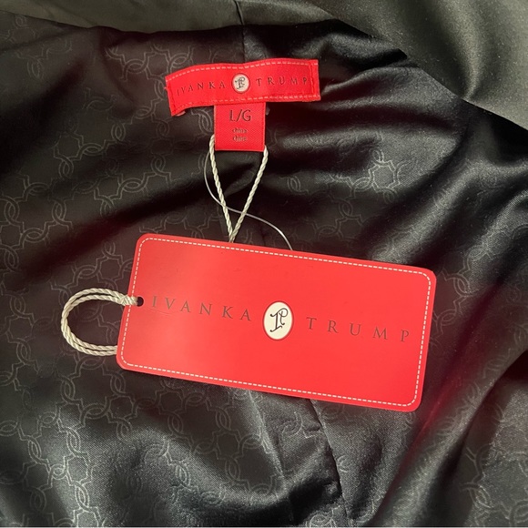 Ivanka Trump Women’s Black Blazer L NWT - Picture 3 of 5